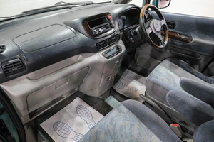 Минивэн Nissan Serena 2000 года, 449000 рублей, Новокузнецк