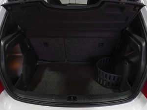 Хетчбэк Skoda Fabia 2012 года, 989000 рублей, Воронеж
