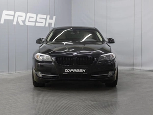 Седан BMW 5 серия 2010 года, 1630000 рублей, Омск