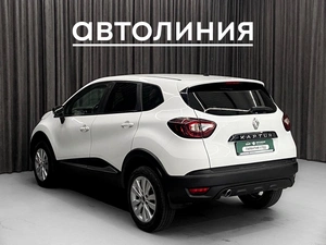 Внедорожник Renault Kaptur 2017 года, 899000 рублей, Красноярск
