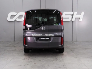 Минивэн Honda Stepwgn 2017 года, 1959000 рублей, Воронеж