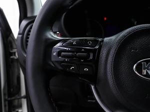Хетчбэк Kia Rio X-Line 2020 года, 1660000 рублей, Красноярск