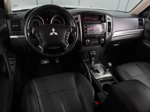 Внедорожник Mitsubishi Pajero 2019 года, 2699000 рублей, Воронеж