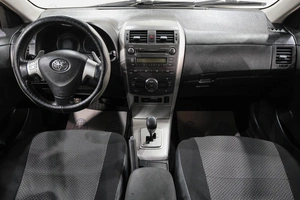 Седан Toyota Corolla 2007 года, 759000 рублей, Новокузнецк