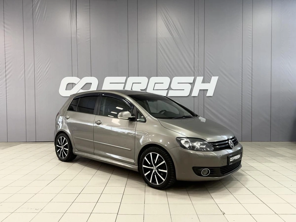 Хетчбэк Volkswagen Golf Plus 2012 года, 880000 рублей, Нижневартовск