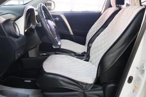 Внедорожник Toyota RAV4 2013 года, 2249000 рублей, Омск