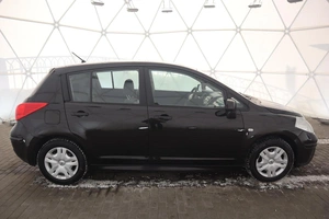 Хэтчбек Nissan Tiida 2012 года, 675000 рублей, Орёл