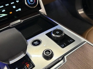 Внедорожник Land Rover Range Rover 2022 года, 15700000 рублей, Павловская Слобода