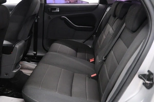 Седан Ford Focus 2010 года, 899000 рублей, Омск