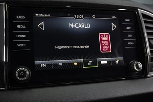 Внедорожник Skoda Karoq 2021 года, 2330000 рублей, Омск