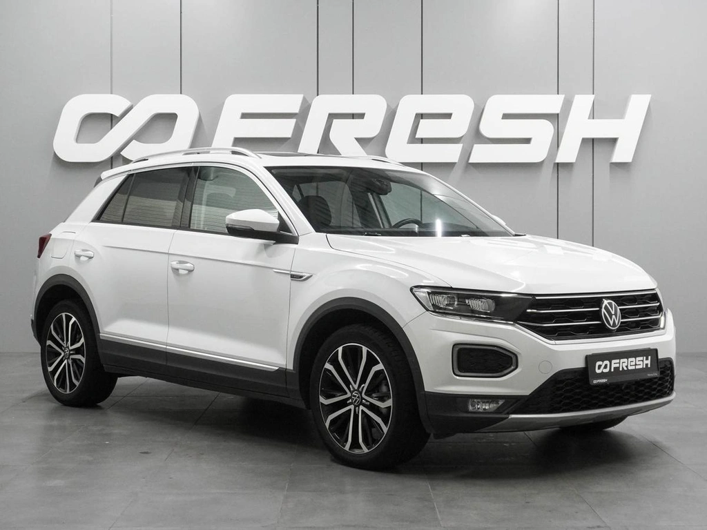 Внедорожник Volkswagen T-Roc (China) 2020 года, 2785000 рублей, Воронеж