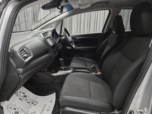 Хетчбэк Honda Fit 2016 года, 879000 рублей, Красноярск