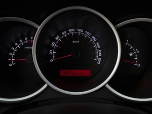 Минивэн Kia Venga 2011 года, 790000 рублей, Омск