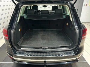 Внедорожник Volkswagen Touareg 2016 года, 3149000 рублей, Красноярск