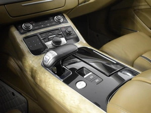 Седан Audi A8 2011 года, 1569900 рублей, Казань