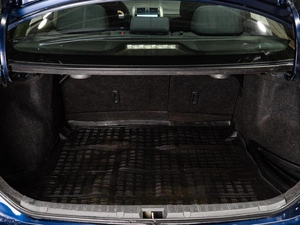 Седан Toyota Corolla 2011 года, 1169000 рублей, Тюмень