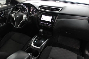 Внедорожник Nissan X-Trail 2018 года, 1887000 рублей, Красноярск