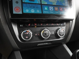 Седан Volkswagen Jetta 2012 года, 929000 рублей, Воронеж