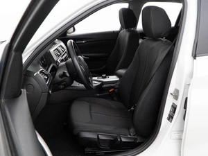 Хетчбэк BMW 1 серия 2018 года, 1898999 рублей, Москва