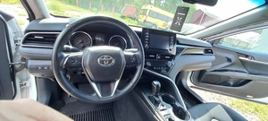 Седан Toyota Camry 2021 года, 3100000 рублей, Сосновоборск
