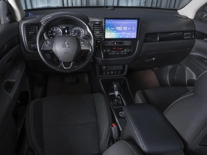 Внедорожник Mitsubishi Outlander 2019 года, 1989000 рублей, Ставрополь