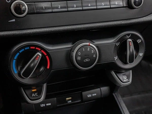 Седан Kia Rio 2021 года, 1465000 рублей, Краснодар