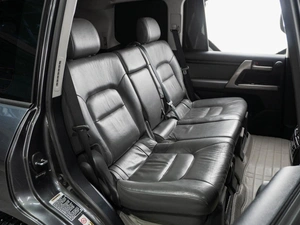 Внедорожник Toyota Land Cruiser 2010 года, 2699000 рублей, Тюмень