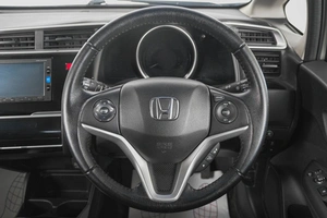Хетчбэк Honda Fit 2016 года, 1209000 рублей, Кемерово