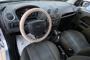 Хетчбэк Ford Fusion 2007 года, 489000 рублей, Омск