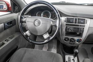 Седан Chevrolet Lacetti 2007 года, 549000 рублей, Барнаул