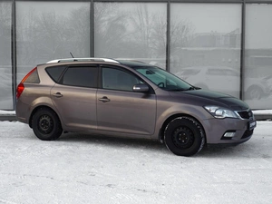 Универсал Kia Ceed 2010 года, 950000 рублей, Тверь