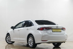 Седан Toyota Corolla 2019 года, 1949000 рублей, Новокузнецк