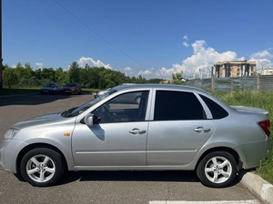 Седан ВАЗ (LADA) Granta 2012 года, 470000 рублей, Зеленогорск