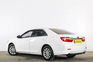 Седан Toyota Camry 2013 года, 1479000 рублей, Тюмень