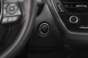 Седан Toyota Corolla 2022 года, 2329000 рублей, Кемерово