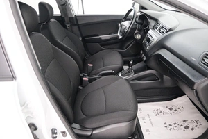 Седан Kia Rio 2017 года, 1199000 рублей, Красноярск