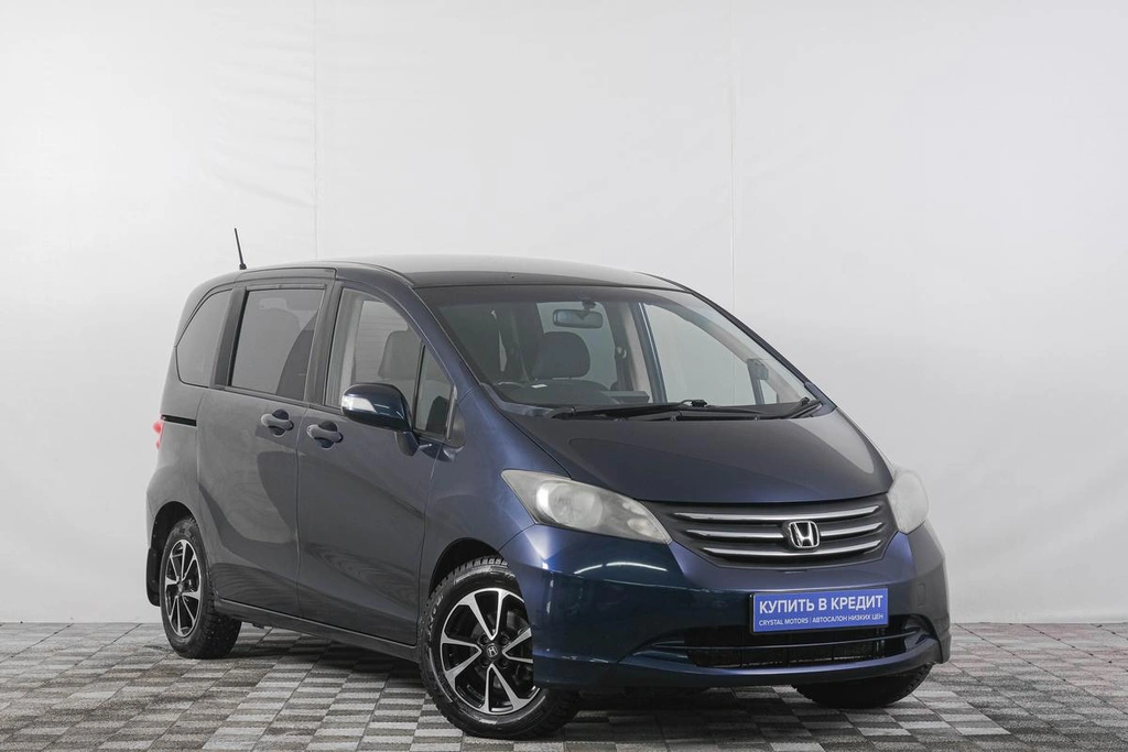 Минивэн Honda Freed 2010 года, 1149000 рублей, Кемерово