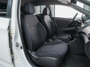 Седан Hyundai Solaris 2015 года, 799000 рублей, Сургут