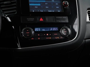 Внедорожник Mitsubishi Outlander 2014 года, 1499050 рублей, Москва