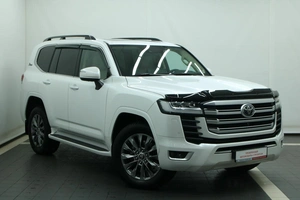 Внедорожник Toyota Land Cruiser 2021 года, 9700000 рублей, Красноярск