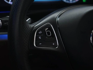 Седан Mercedes-benz E-класс 2017 года, 3150055 рублей, Москва