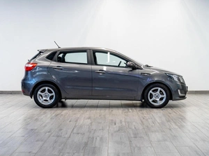 Хетчбэк Kia Rio 2014 года, 949000 рублей, Саратов