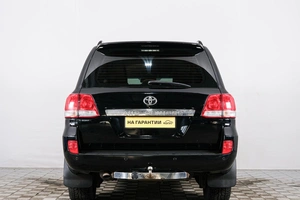 Внедорожник Toyota Land Cruiser 2010 года, 3499000 рублей, Красноярск