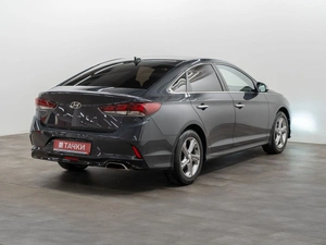 Седан Hyundai Sonata 2018 года, 1425000 рублей, Красноярск