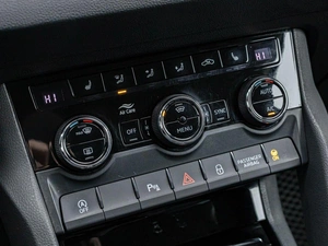 Внедорожник Skoda Karoq 2020 года, 2530000 рублей, Краснодар