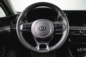 Седан Kia K5 2020 года, 2219000 рублей, Сургут