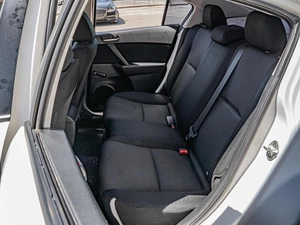 Седан Mazda 3 2012 года, 919000 рублей, Краснодар