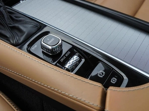 Внедорожник Volvo XC90 2015 года, 3590000 рублей, Волгоград