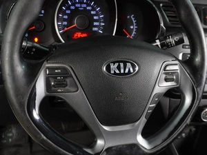 Седан Kia Rio 2015 года, 879000 рублей, Воронеж