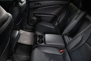 Лифтбек Toyota Prius 2019 года, 2389000 рублей, Сургут